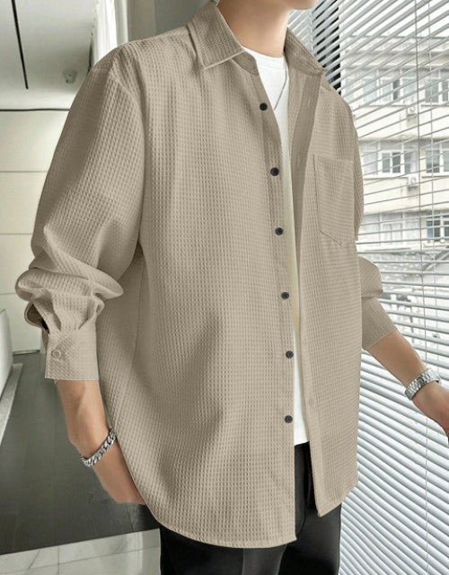 Men Regular Fit Shirt with Spread Collar